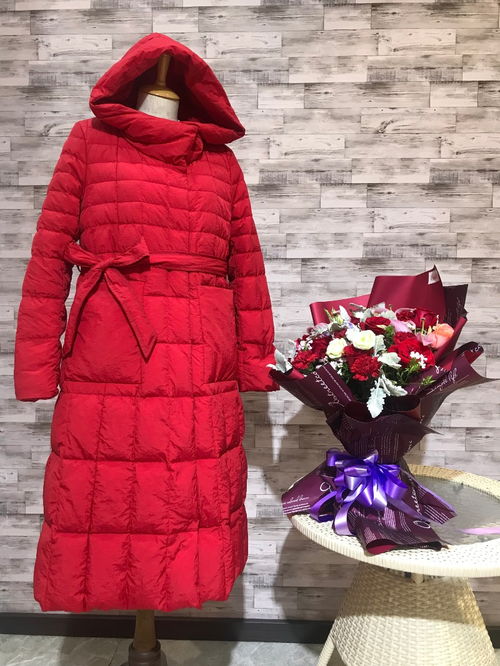 图 19秋东 墨曲 女装品牌折扣尾货走份批发 广州服装 鞋帽 箱包